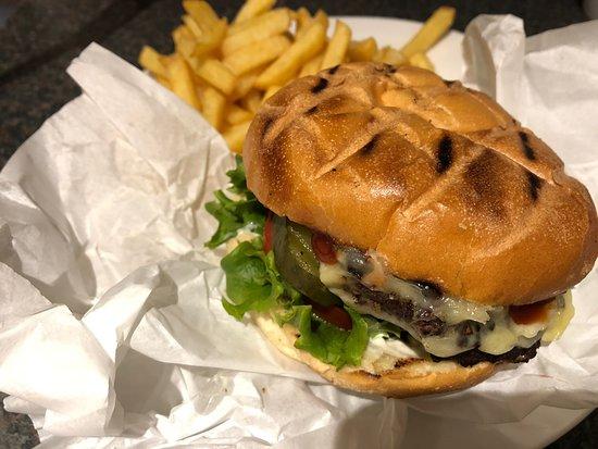 Mazaa Burgers & Shakes